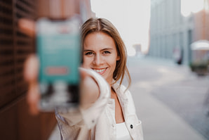 https://zootmarketing.com What is social media marketing 03242022 jenny ueberberg kWeA7AD0LNA unsplash