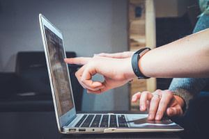 The Top 15 Reasons Small Businesses Should Dive into Social Media Marketing